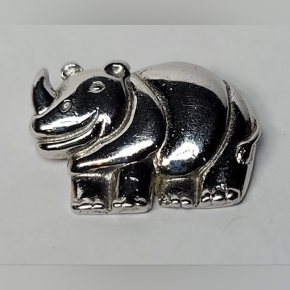 Rhinoceros Sterling Silver Charm Pendant - Picture 4 of 4
